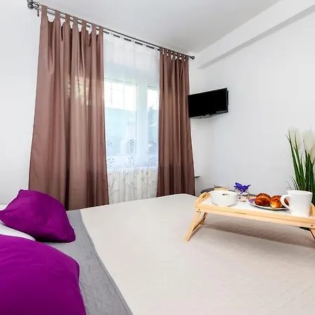 Pensjonat & Graciela 3*