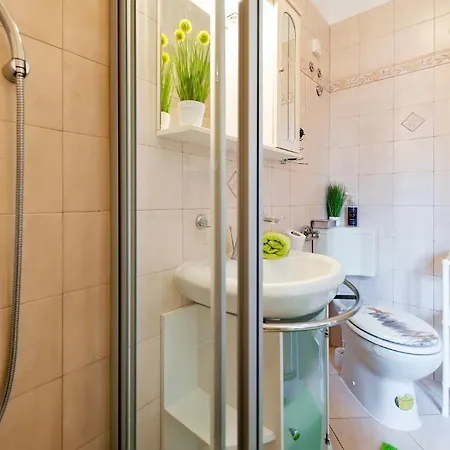 Pensjonat & Graciela 3*